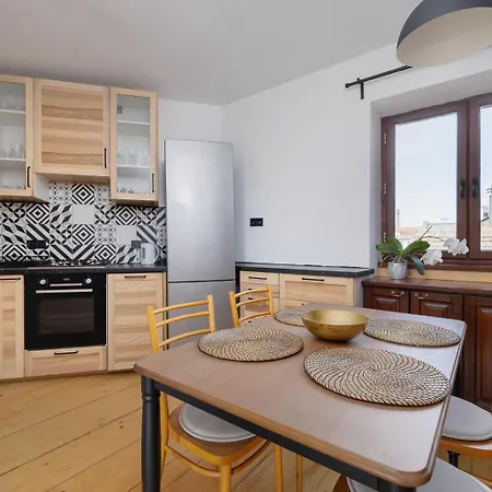 3 Bedroom Apartment-Aleja Daszynskiego- Grzegorzki Kraków Zewnętrze zdjęcie