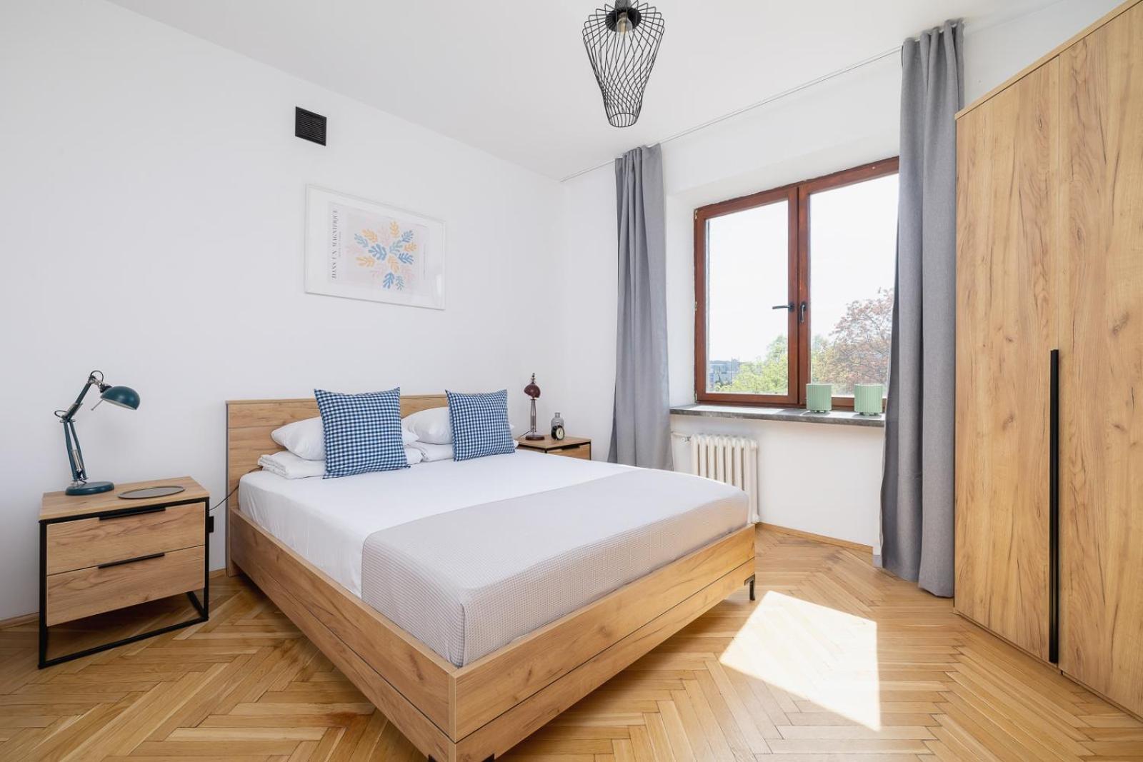 3 Bedroom Apartment-aleja Daszynskiego- Grzegorzki Апартаменти *